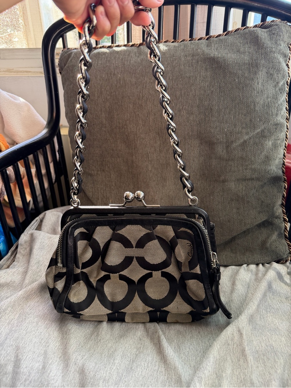 Coach Black and Gray Signature Canvas Chain-Handle Shoulder Bag - Picture 2 of 6